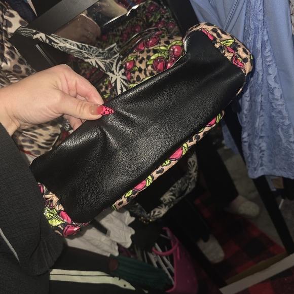 🍁🍂Y2k Vintage Betsey Johnson Cherry Tote - Picture 8 of 8